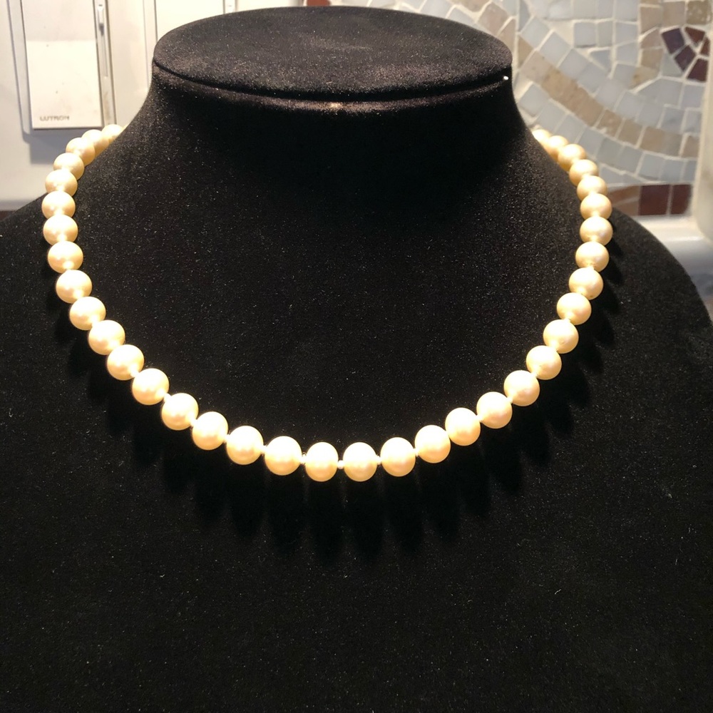 Vintage Pearl Necklace